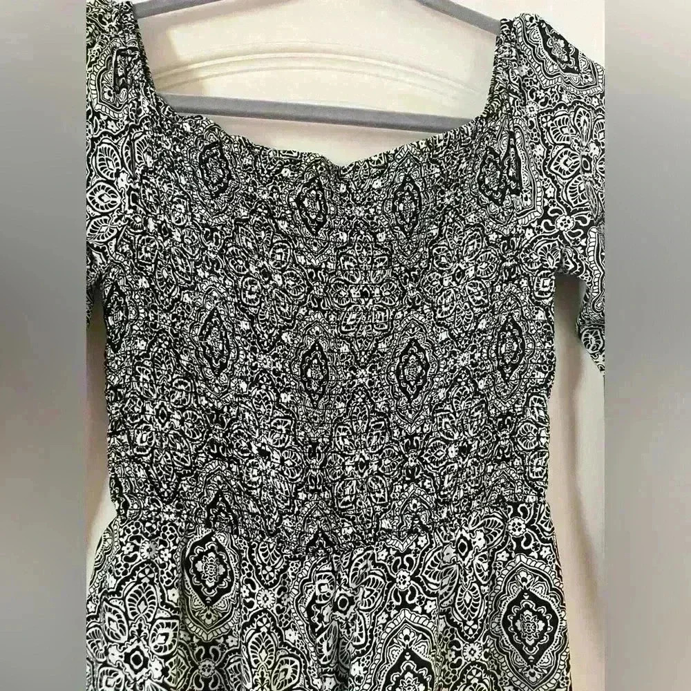Live To Be Spoiled SZ XS Jumpsuit - Picture 8 of 10